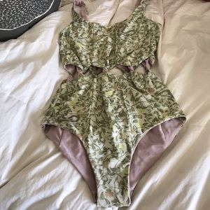 Samantha Pleet tabernacle bathing suit